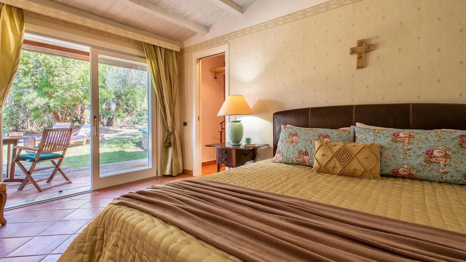 Alghero Villa Rujia With Garden And Pool Porto Conte