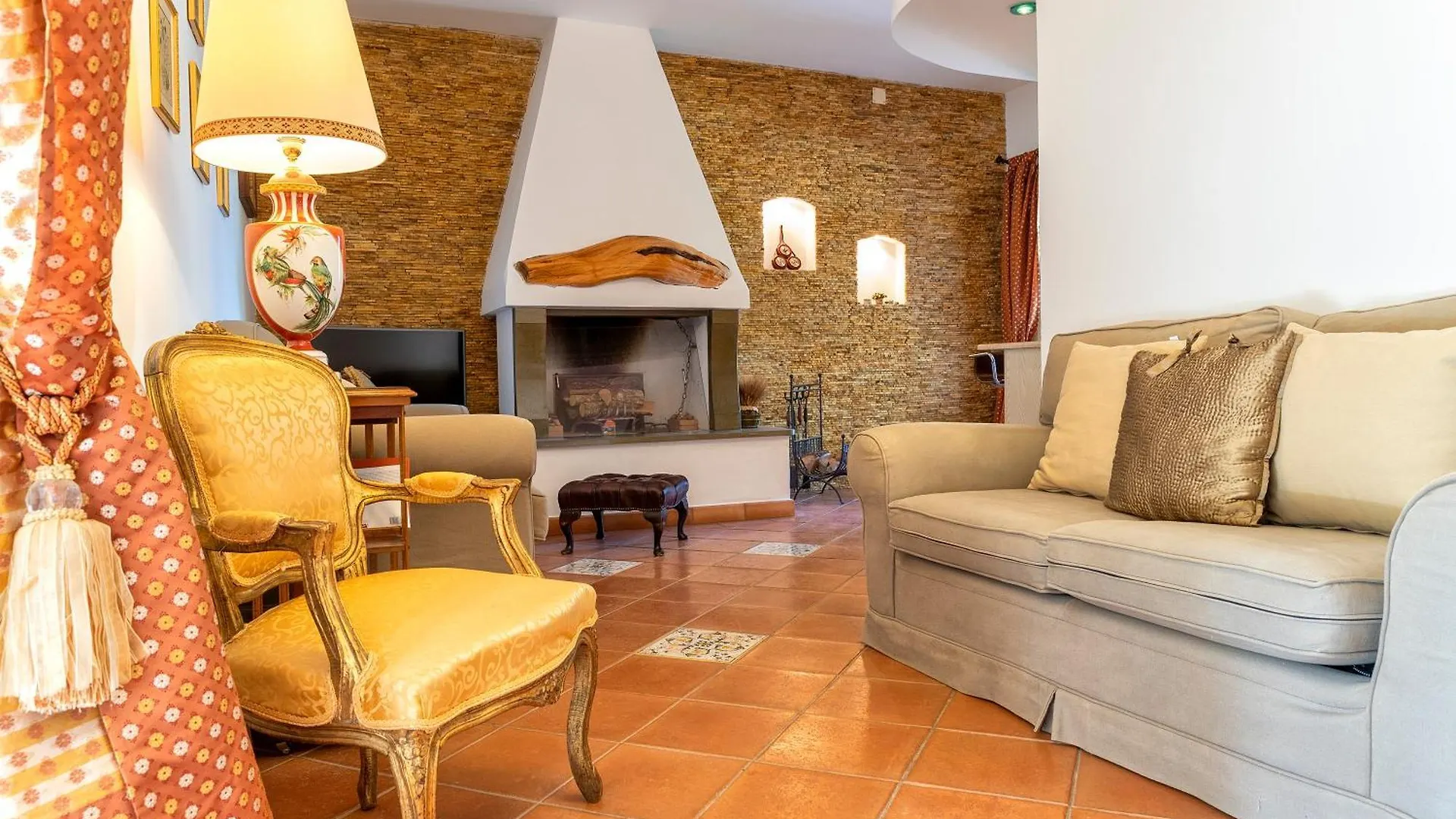 Alghero Villa Rujia With Garden And Pool Porto Conte 0*,  Italien